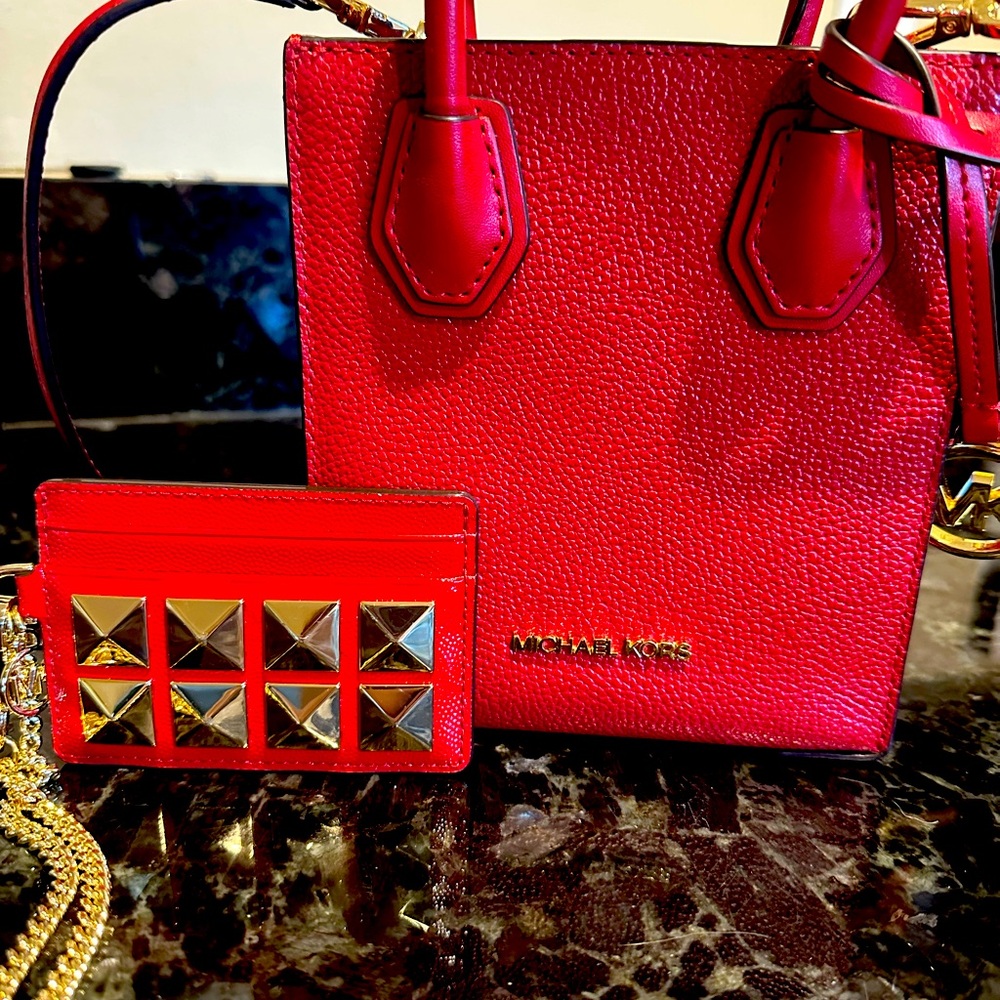 Michael Kors small bag and wallet